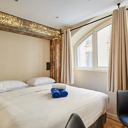 Rent A - Bonne Nouvelle * Parigi